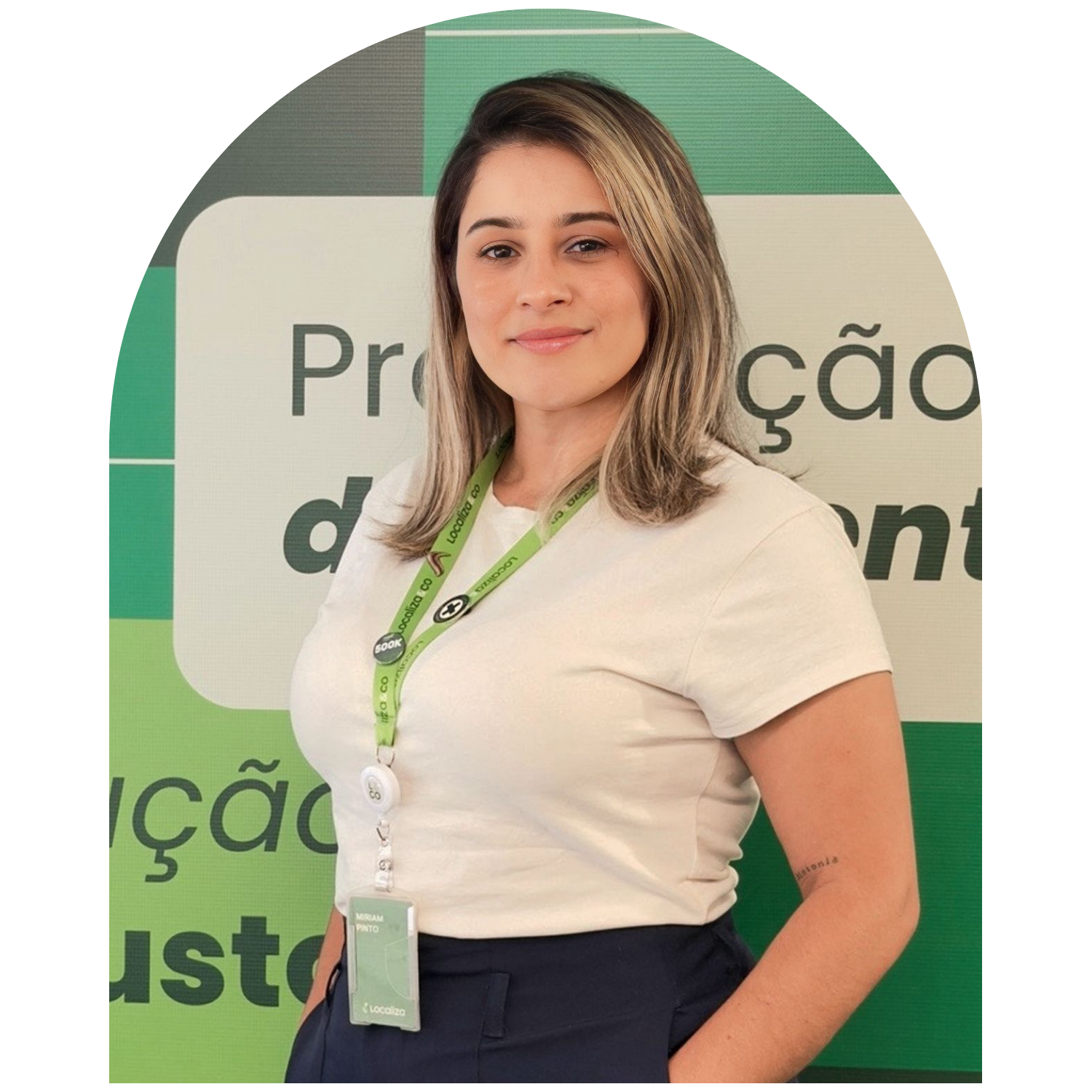 iriam Pinto: Analista de Sucesso do Cliente, com atuação em consultoria de frota e prevenção de riscos.